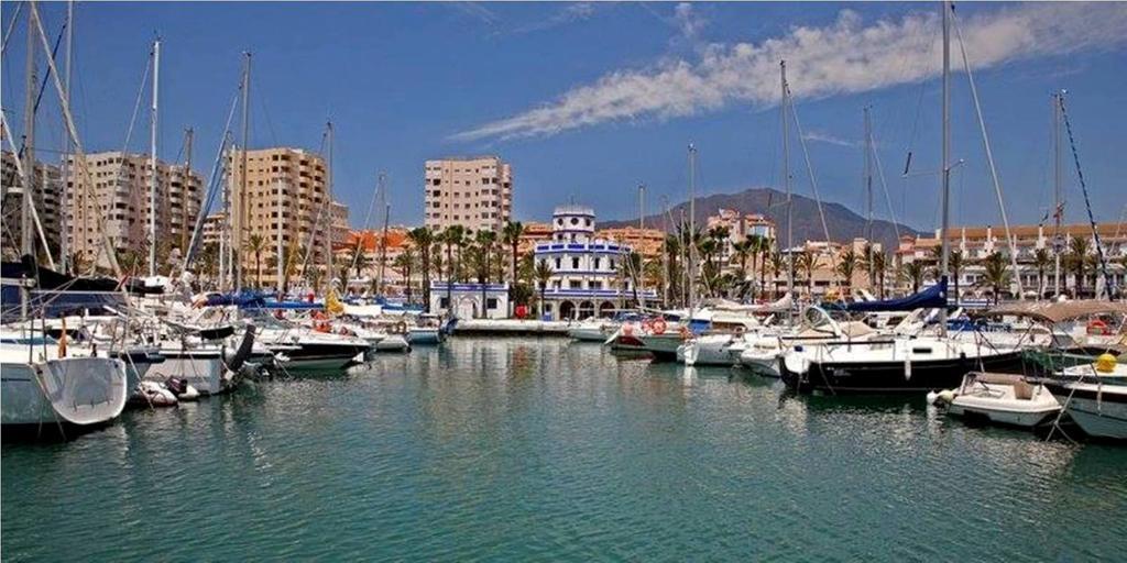 Апартаменти Estepona Marina Екстер'єр фото